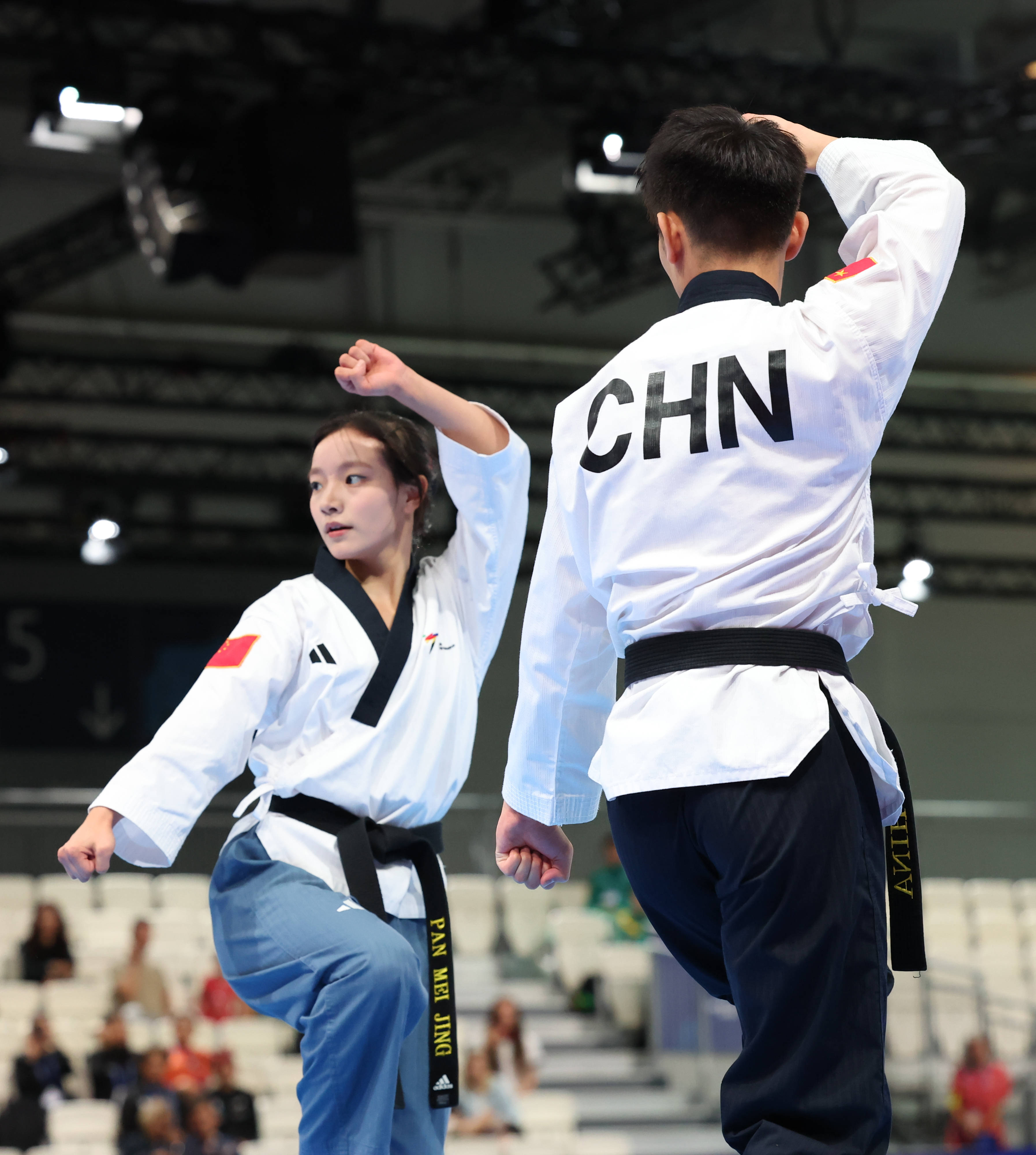 —跆拳道:混合双人品势决赛赛况