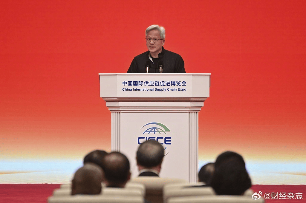 黄仁勋谈华为AI芯片：取代英伟达指日可待，期待更先进芯片入华