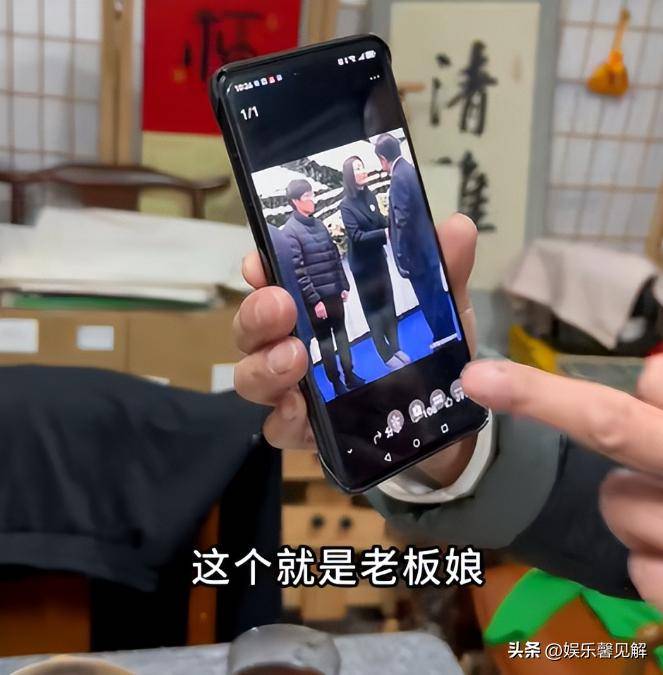 原来早有预兆！宗庆后葬礼：原配冷漠、宗馥莉悲痛，私生子也在场