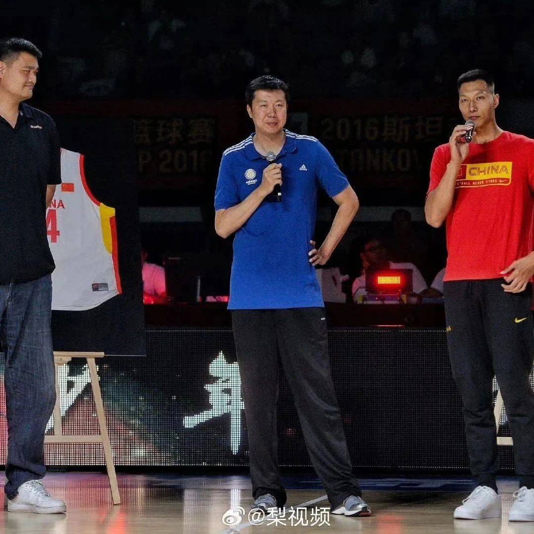 杨瀚森给中国NBA球员排名：第一到第五是姚明、易建联、王治郅、孙悦和林书豪