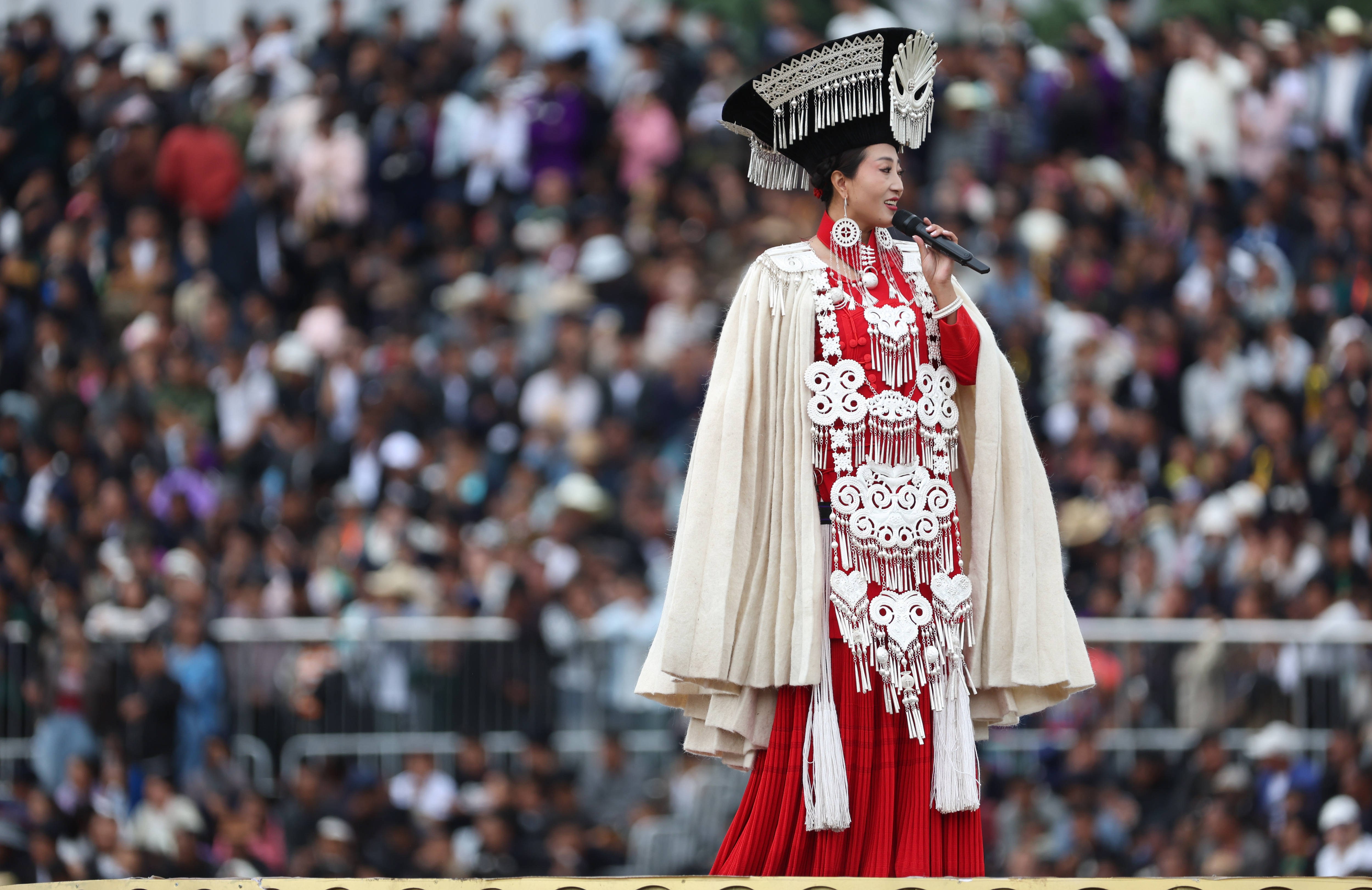 "火把原乡"四川省布拖县欢庆彝族火把节