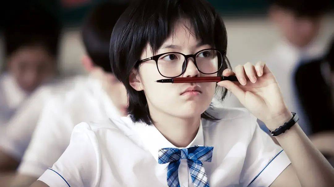 00小花，怎么不算人均母胎美人呢？