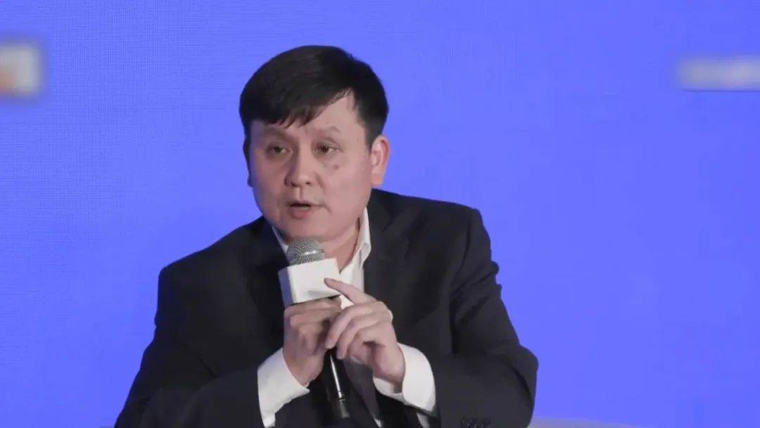 确诊超4000例，已扩散多地！张文宏首次发声！