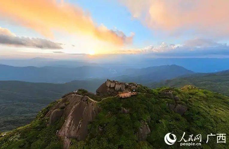 在广西，赴一场晨昏之约！这些地方藏着绝美风景