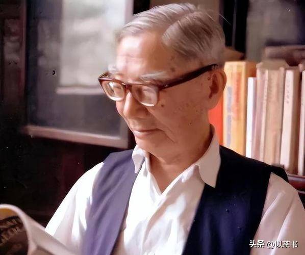 _两任妻子郁郁而终，6子女恨他到死，独活93岁为何无一人送终？_两任妻子郁郁而终，6子女恨他到死，独活93岁为何无一人送终？