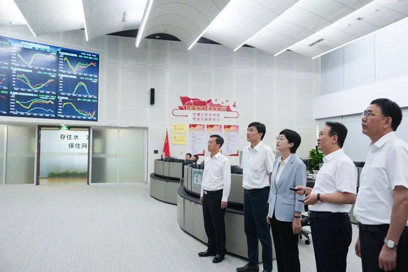 施小琳在四川省气象局和国网四川省电力公司调研时强调坚持科技赋能 强化协同联动全力做好气象服务保障和电力安全稳定供应