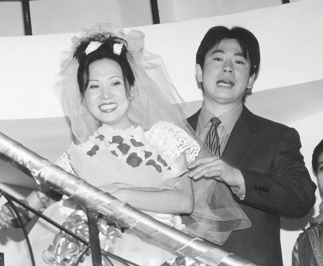 王军霞和战宇也是在一次运动员联谊会上认识的,有时候缘分来了挡都挡