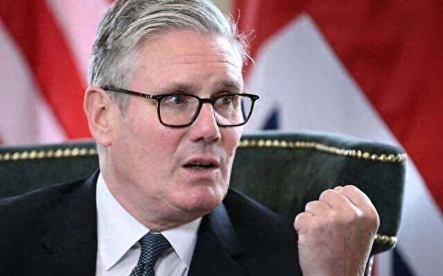 英国首相：以色列政府决定升级加沙军事行动是错误的
