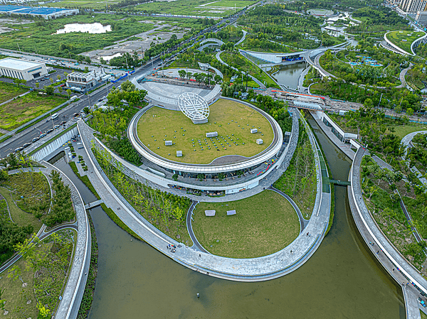 图片[11]-搭地铁也能去的避暑胜地，卷成了免费乐园 -华闻时空