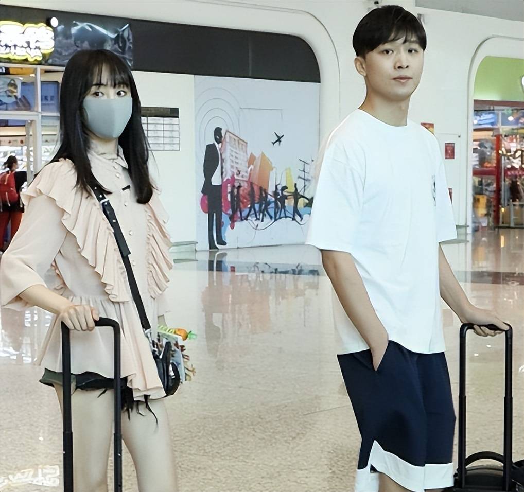 34岁郑爽突传消息,想从美国回来可没那么简单