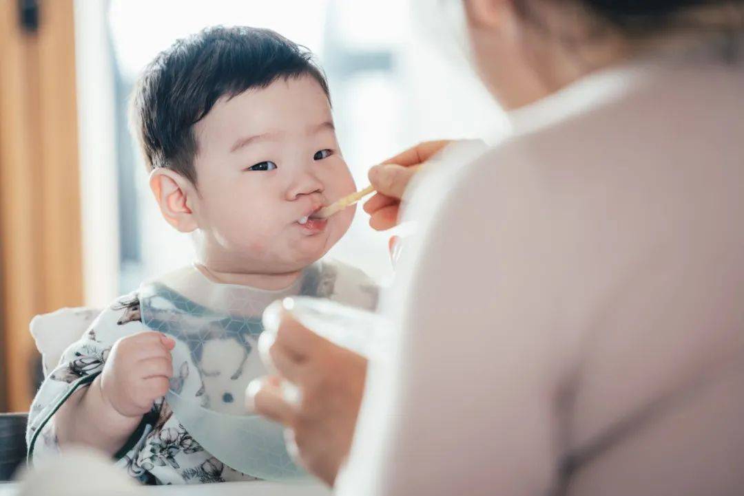口臭5年，查出胃癌前病变！身体的这些“信号”，别不当回事
