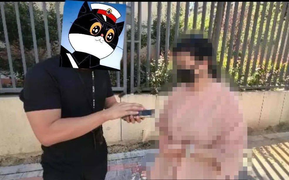 内蒙古一女子小区门口被拦下，当时拿着50万现金...…