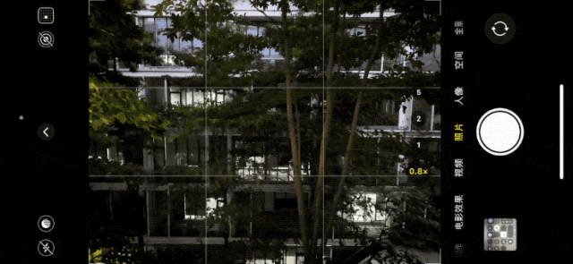 iPhone相机键“二代而亡”！像素级跟风的国产手机尴尬了？