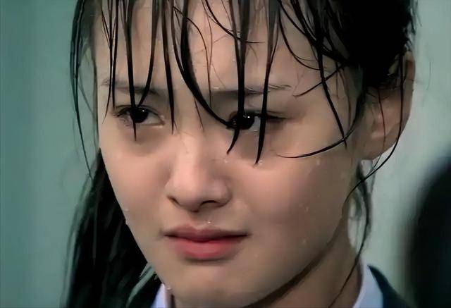 原创封杀只是冰山一角消失4年躲在美国郑爽被毁的不止事业和家庭