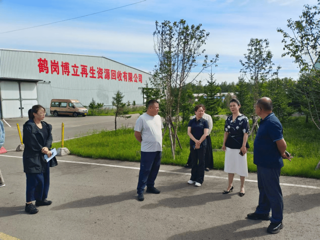 南山区政协召开十届第二十次常委会