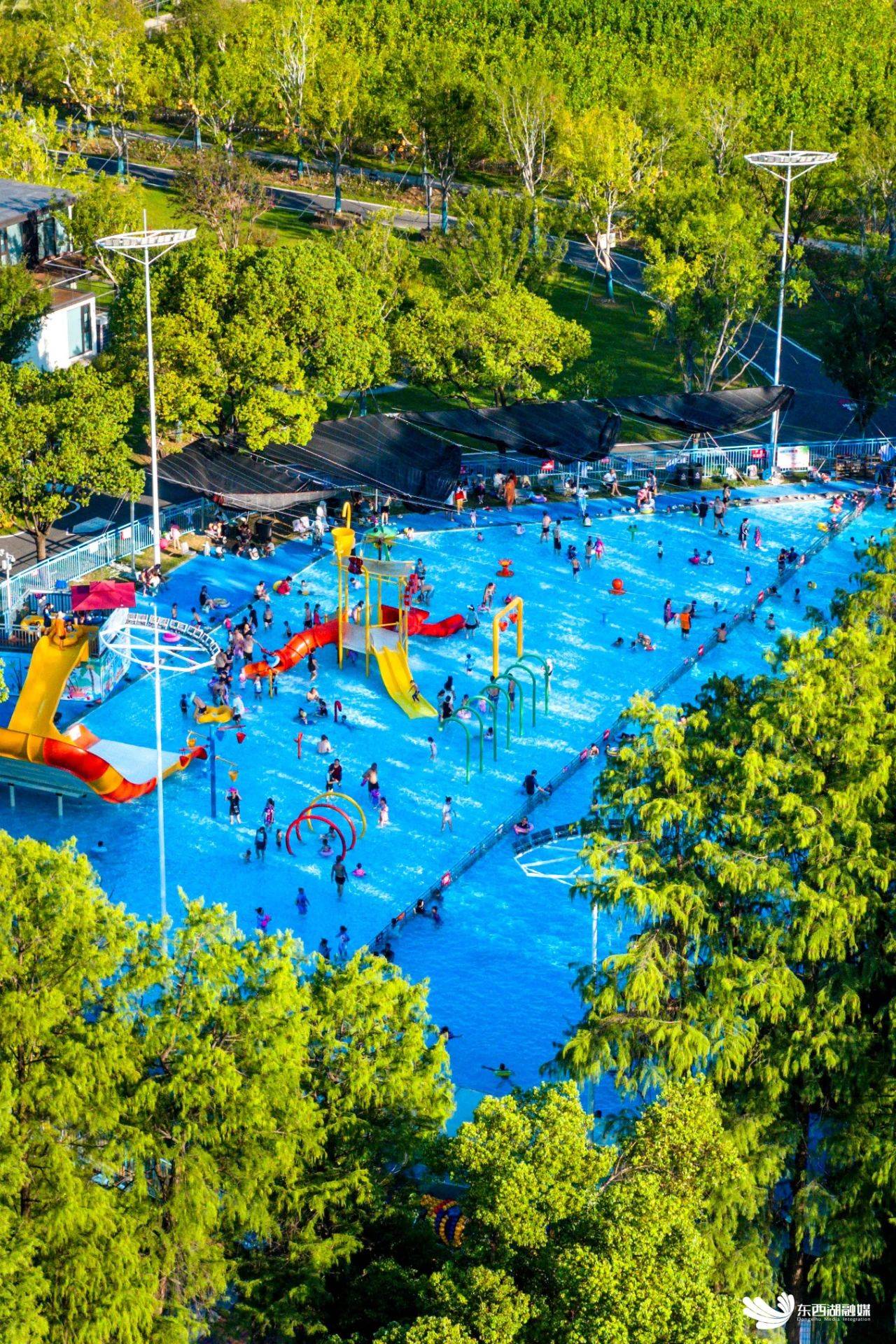 东西湖4大玩水地,清凉速抢!