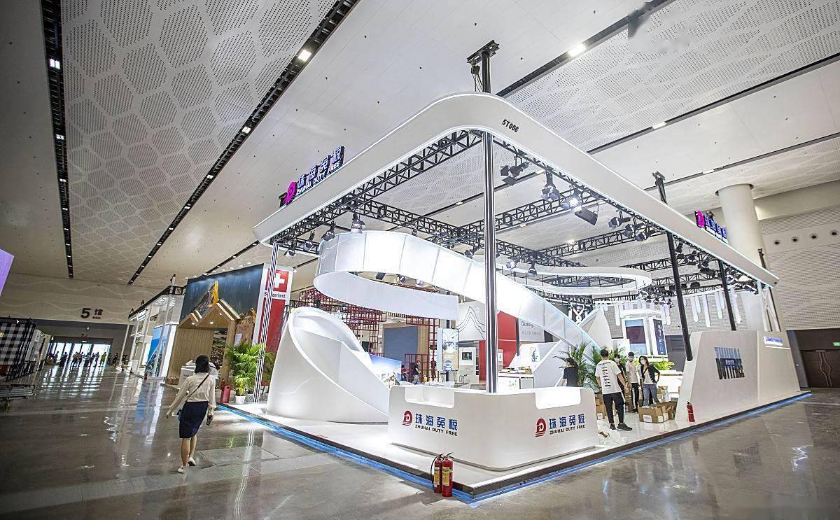 54平航空工业主题展台设计搭建