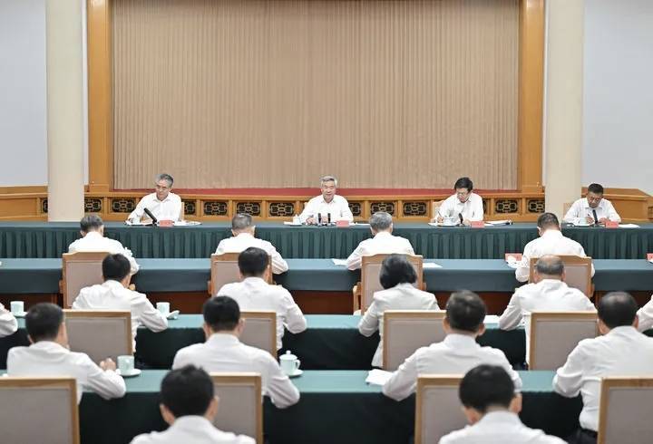 李希在山东调研时强调 深入落实新时代党的自我革命要求 进一步推动纪检监察工作高质量发展 - 辽宁纪检监察网