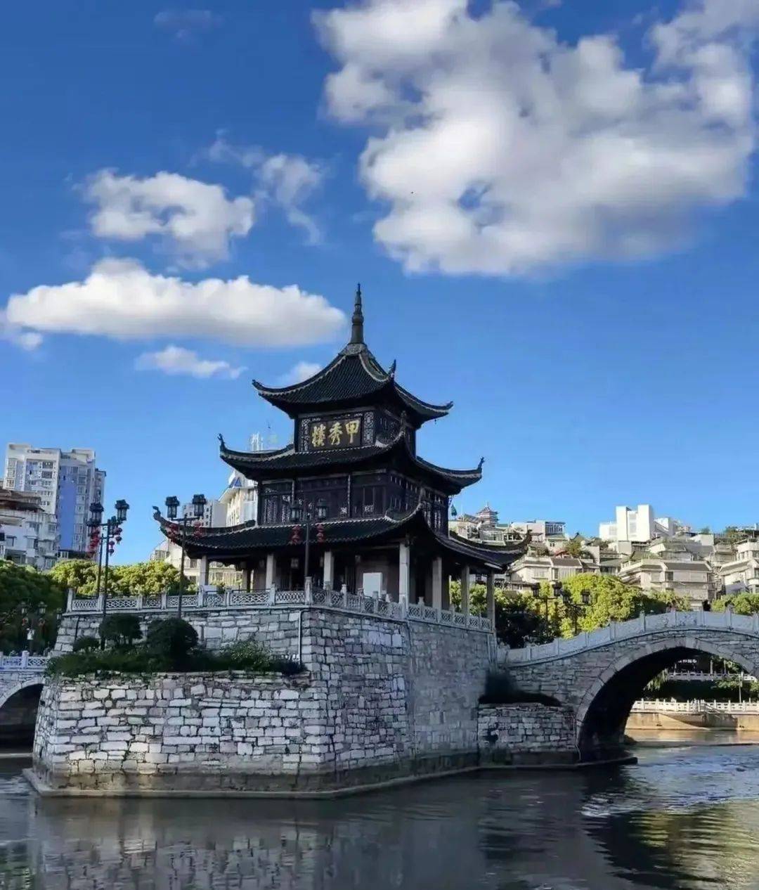 国内夕阳旅游热线贵州全景大环线开始啦双飞八日游