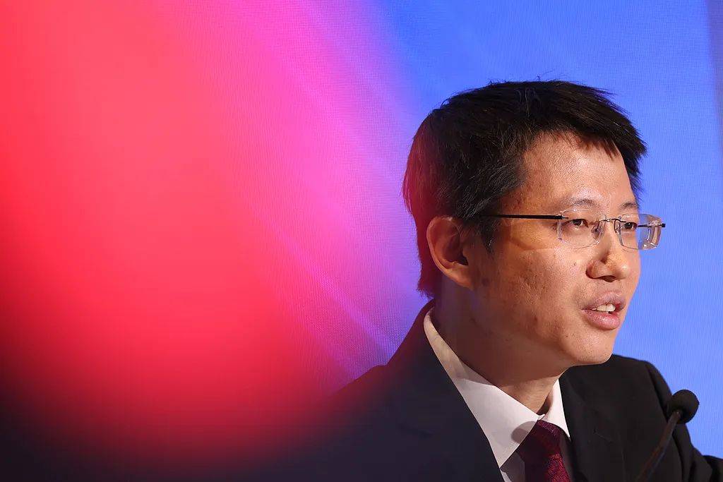 寒武纪85后创始人，身家超1500亿