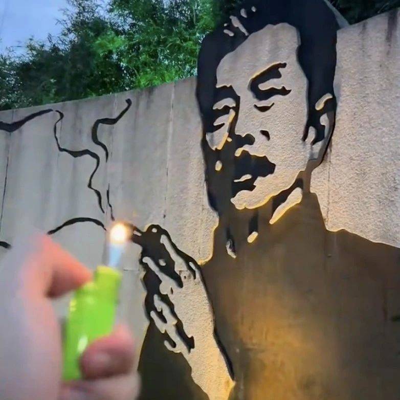 绍兴文旅回应“鲁迅夹烟被投诉”_历史_形象_卓光平
