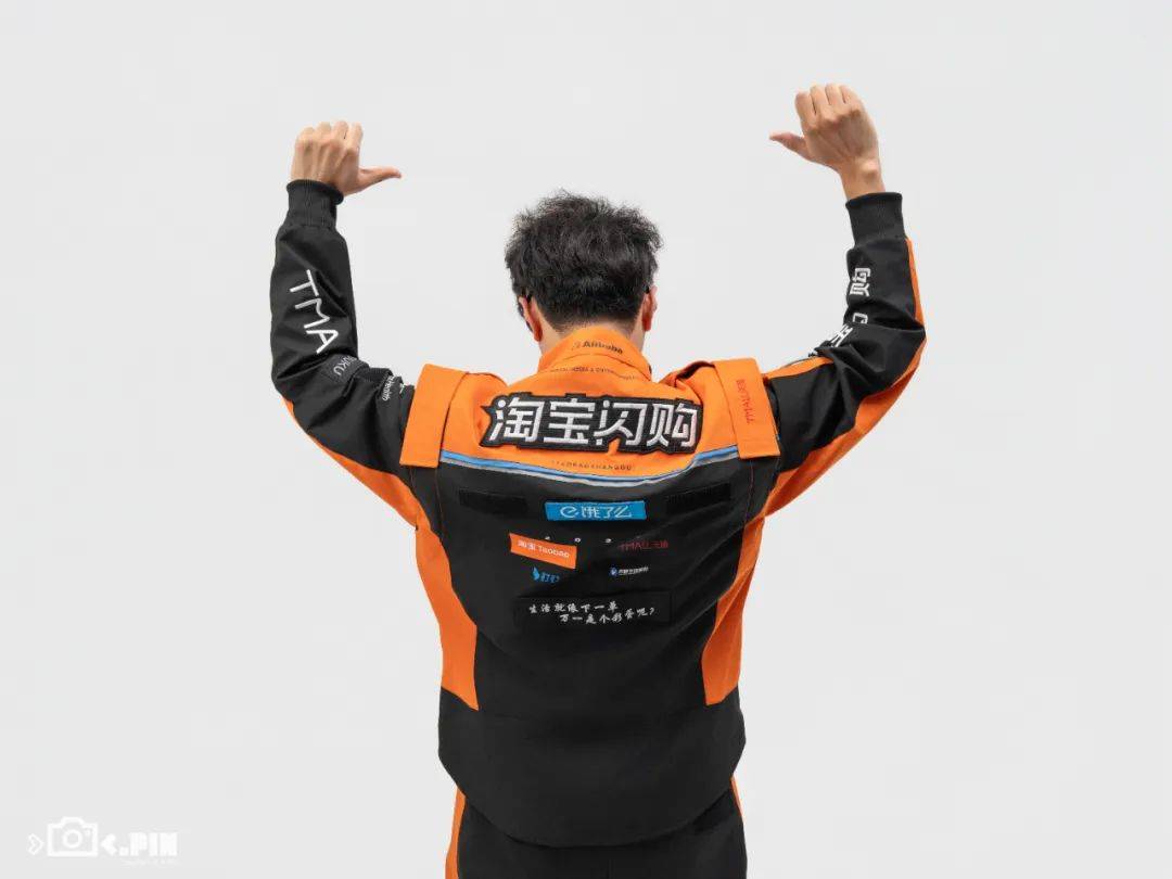 我们搞到了淘宝闪购的新外卖服，发现帅反而是最不重要的。