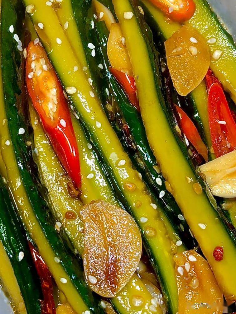 快手凉拌黄瓜条,入味爽脆十分钟,快来试试