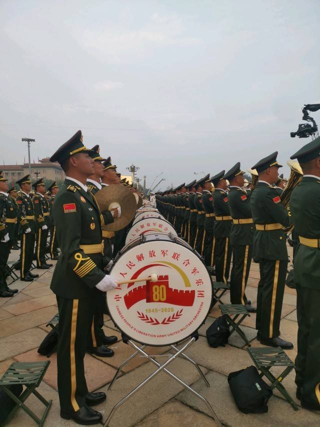 青年早新闻｜正义必胜！和平必胜！人民今天致敬伟大胜利