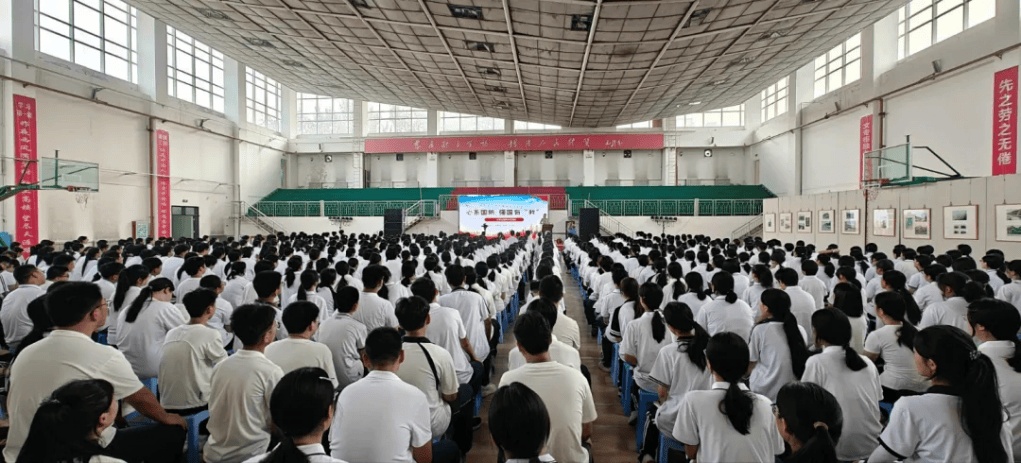 廊坊市各中小学开展纪念中国人民抗日战争暨世界反法西斯战争胜利80周年系列主题活动
