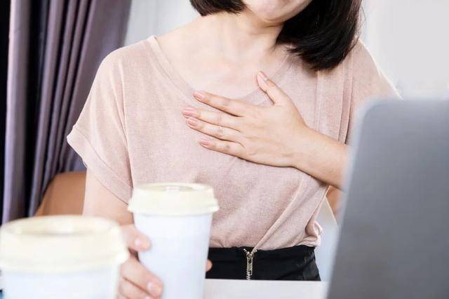 真的建议：这8类人要少喝咖啡！