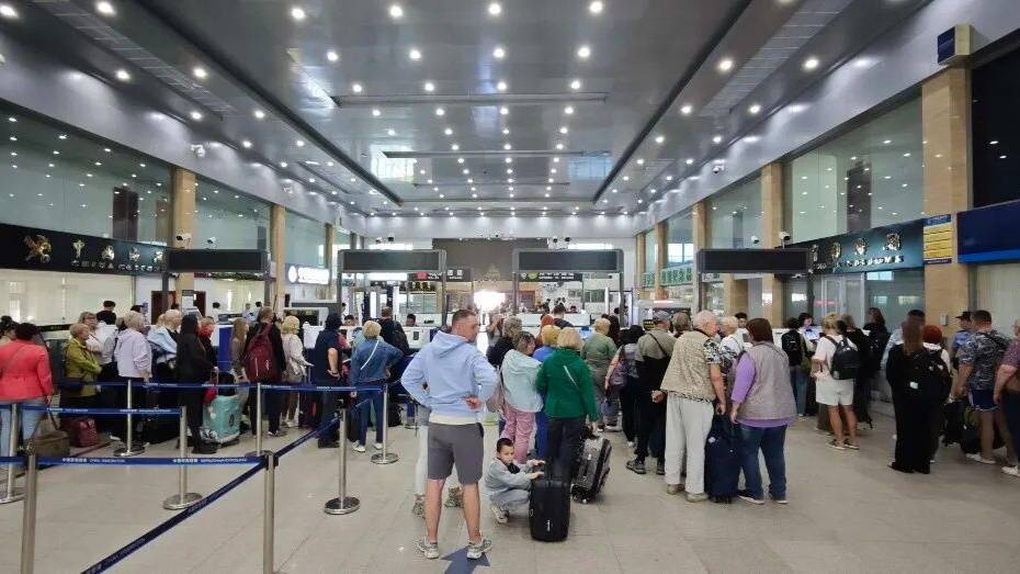 试行免签政策 更多俄罗斯游客走进延边 -华闻时空