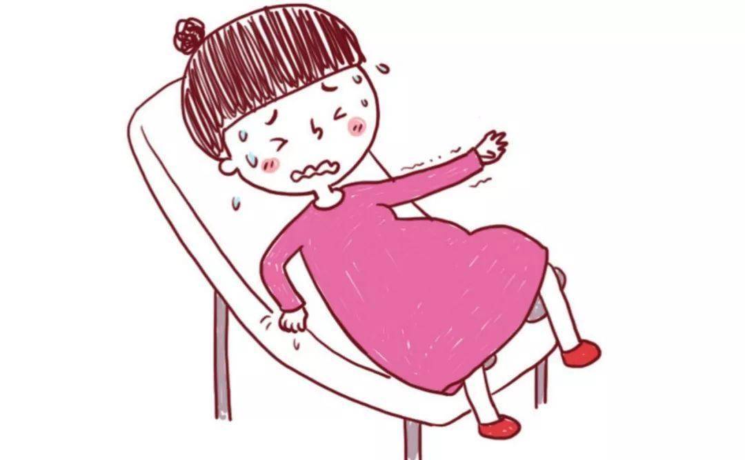 生变化,直至产妇的宫口开到了十指能容纳胎儿头围时,此时妈妈的痛感最