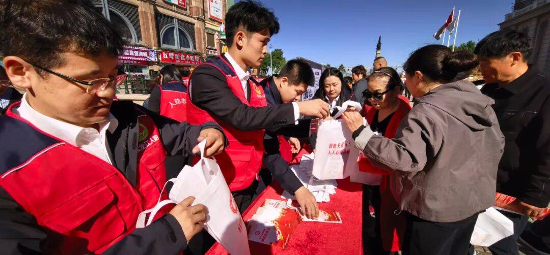 警钟长鸣，铭记历史－－纪念中国人民抗日战争暨世界反法西斯战争胜利80周年国防动员宣传活动