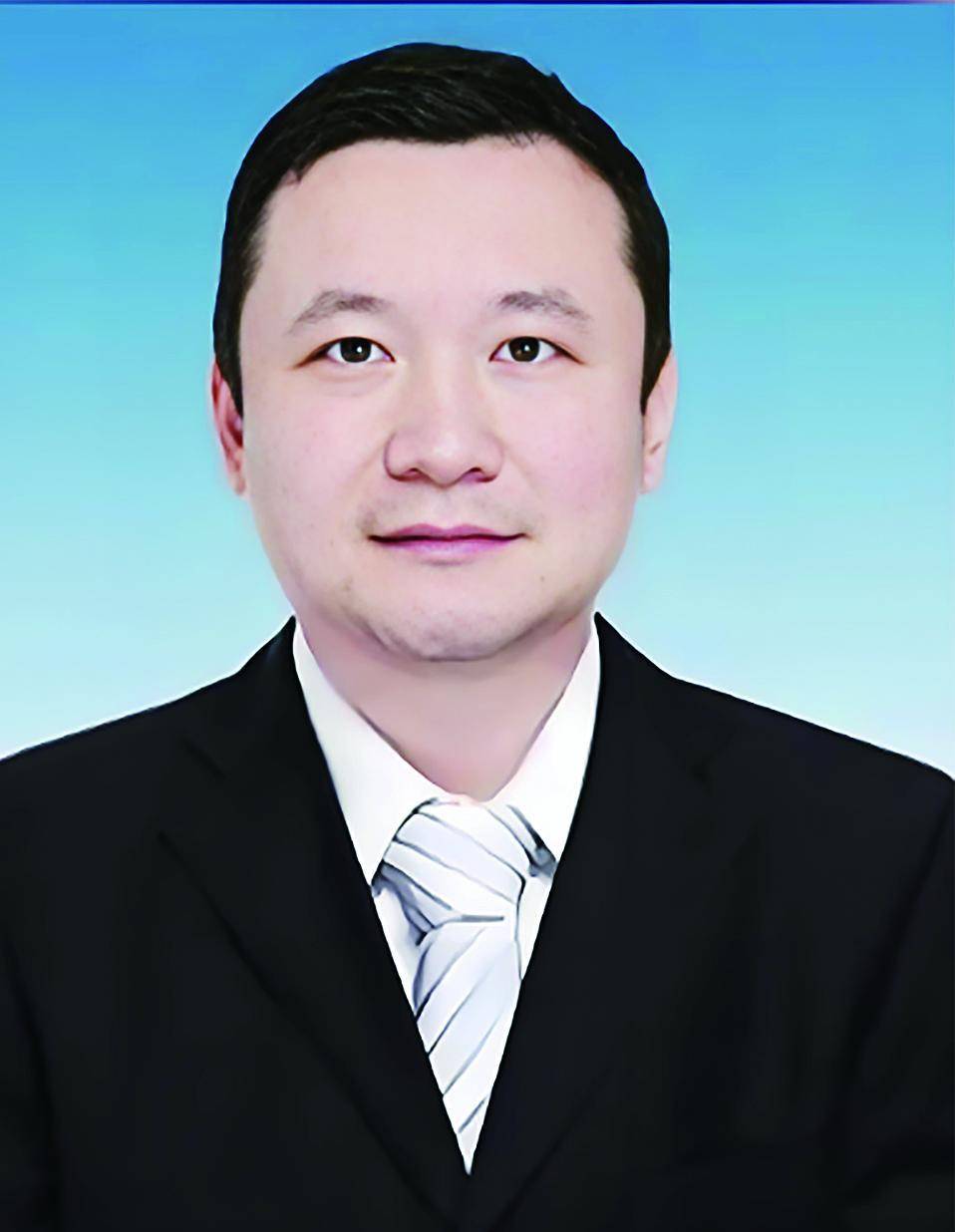 北京大学80后副校长任羽中主动投案_工作_中央纪委_政治