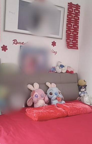 监控曝光！运城一男子因前女友拒复合持刀闯入家中，女子哥哥在家门口遇害，案件将开庭