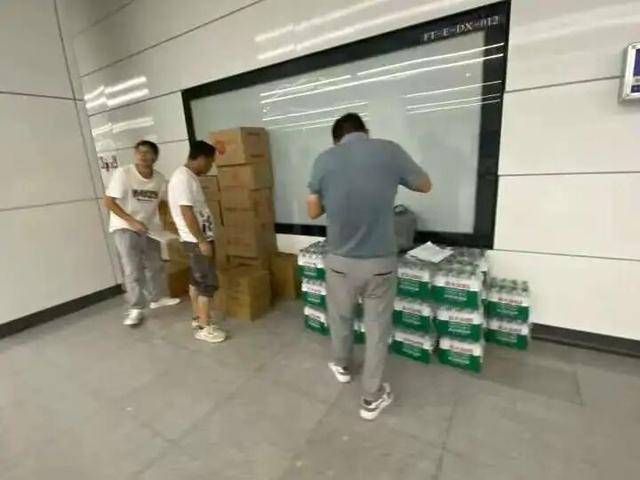 台风“桦加沙”逼近！这一刻的深圳，谁懂啊