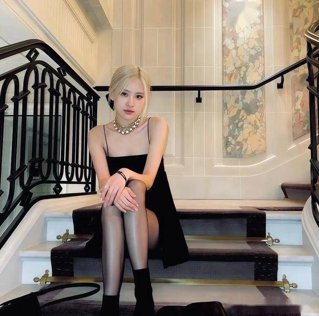 朴彩英获格莱美三项提名 捧回Variety Global Hitmaker of the Year奖！