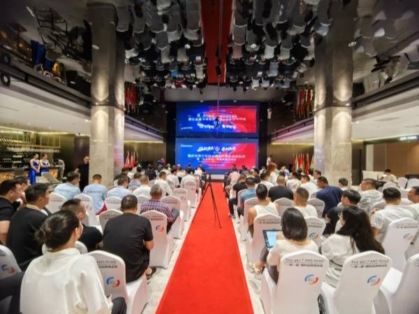 2025年重庆市青少年自由搏击代表队出征仪式暨“金山对决”品牌发布会