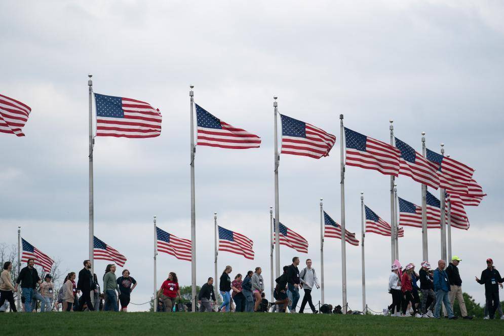 又有法官阻止特朗普政府限制“出生公民权” -华闻时空