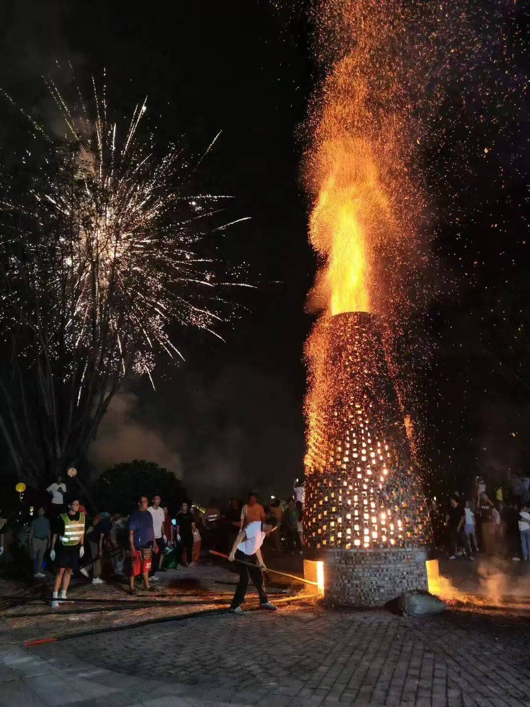 烧番塔艺术节文艺晚会