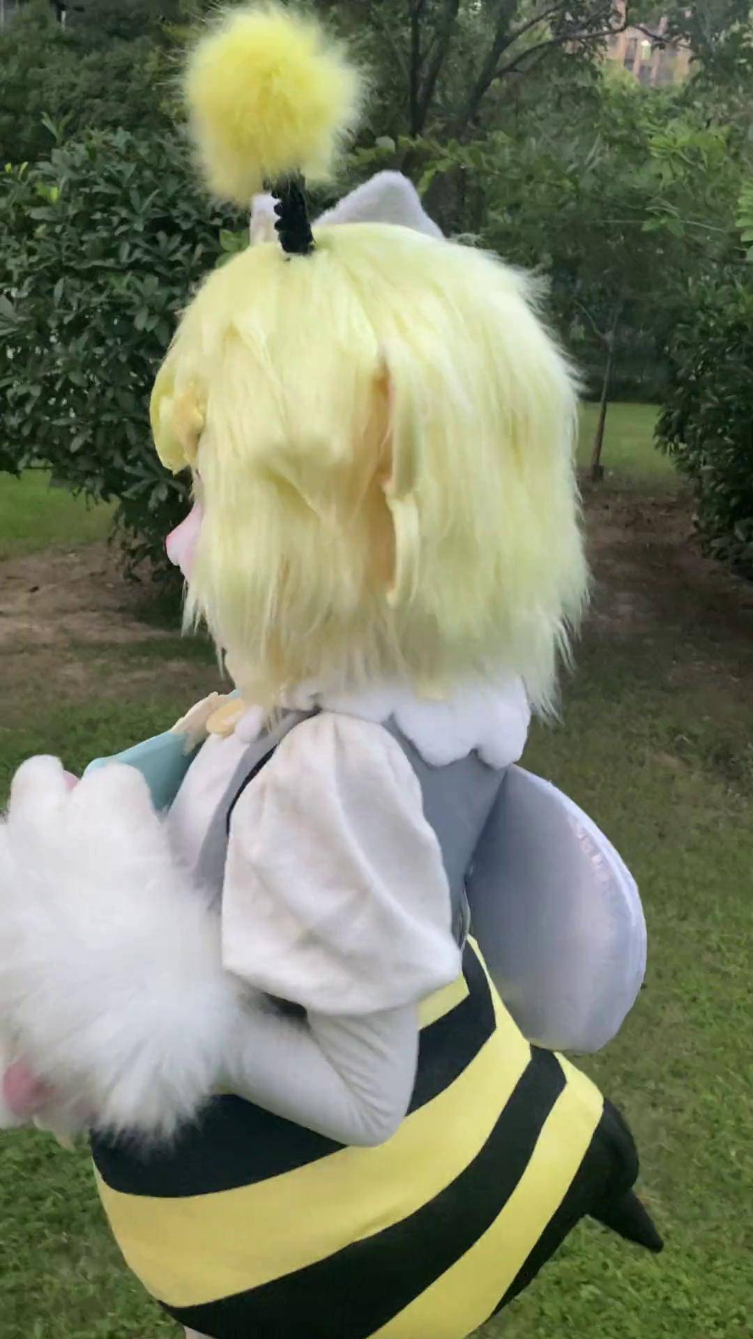 哈哈新的掉落!提问: 蜜蜂=福瑞控 furry kig系兽装