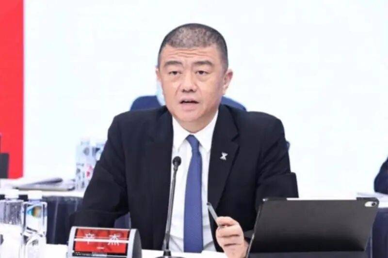万科董事长辛杰辞职，黄力平担任万科董事长
