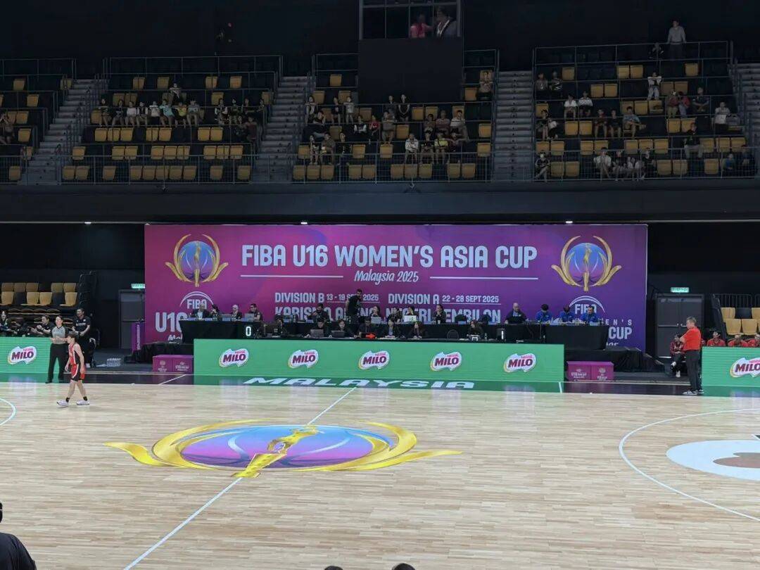 【体坛视角】圆国际篮球裁判梦！马来西NBA职业联赛中文官网__实时赛程比分+球队资讯亚裁判严馨彤、陈建华本土首秀绽放