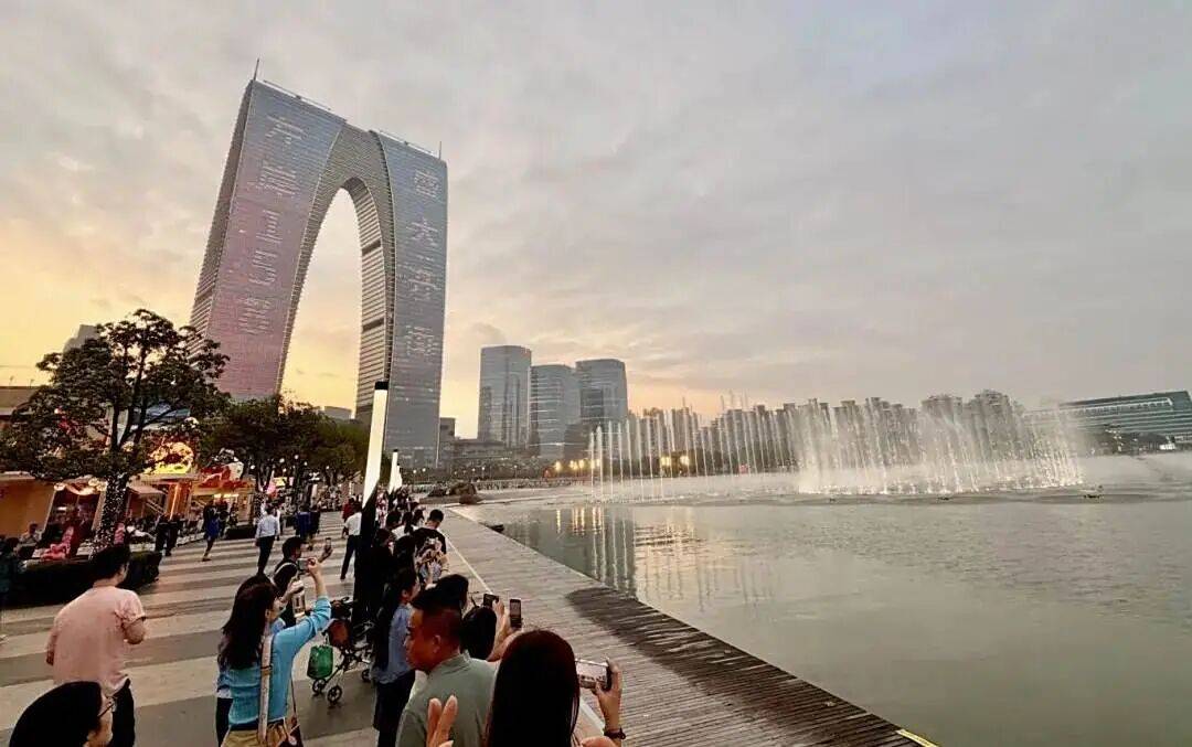 商旅文融合！园区夜经济活力满格→