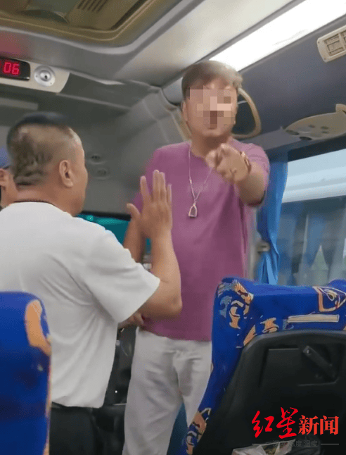 无证导游胁迫游客购物，泰国旅游警察总局通报调查结果：涉事导游和游客均已离境-华闻时空