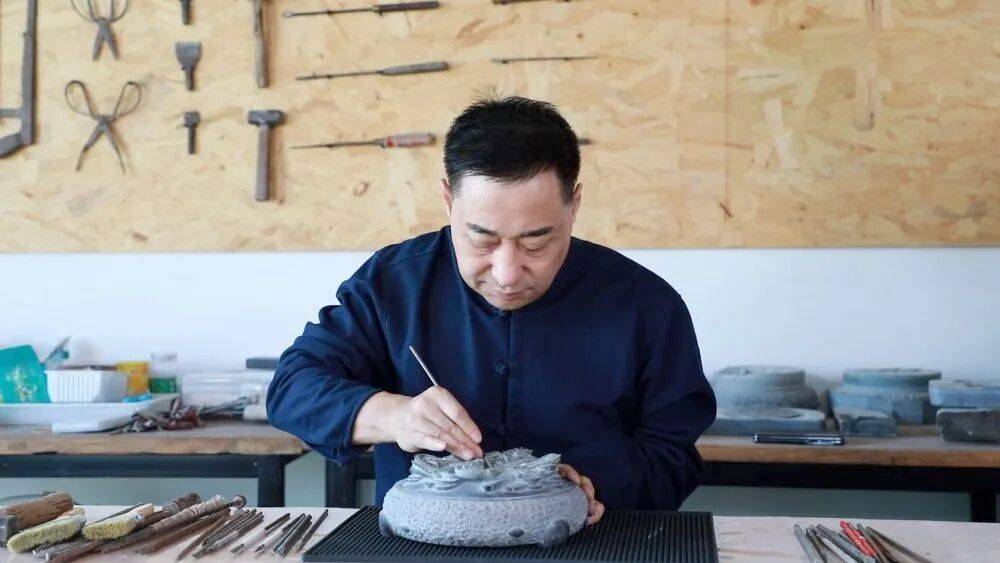 新华视点丨非遗新韵：传承中的焕新之路