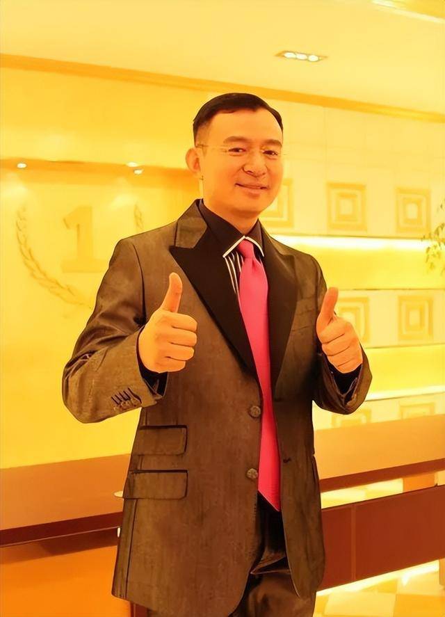 8亿,伪装了7年的成功学大师,最终还是露馅了