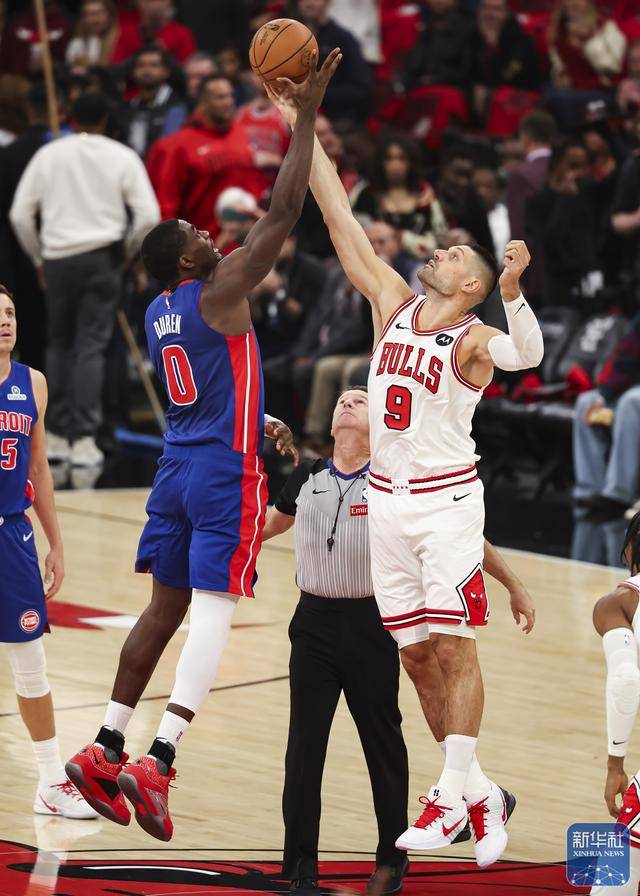 篮球 | NBA常规赛：公牛胜活塞