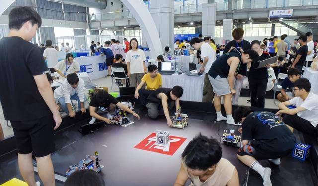 原创             猛增2000%！美国“无法接受”，这家中国神秘企业实在太“狂”了