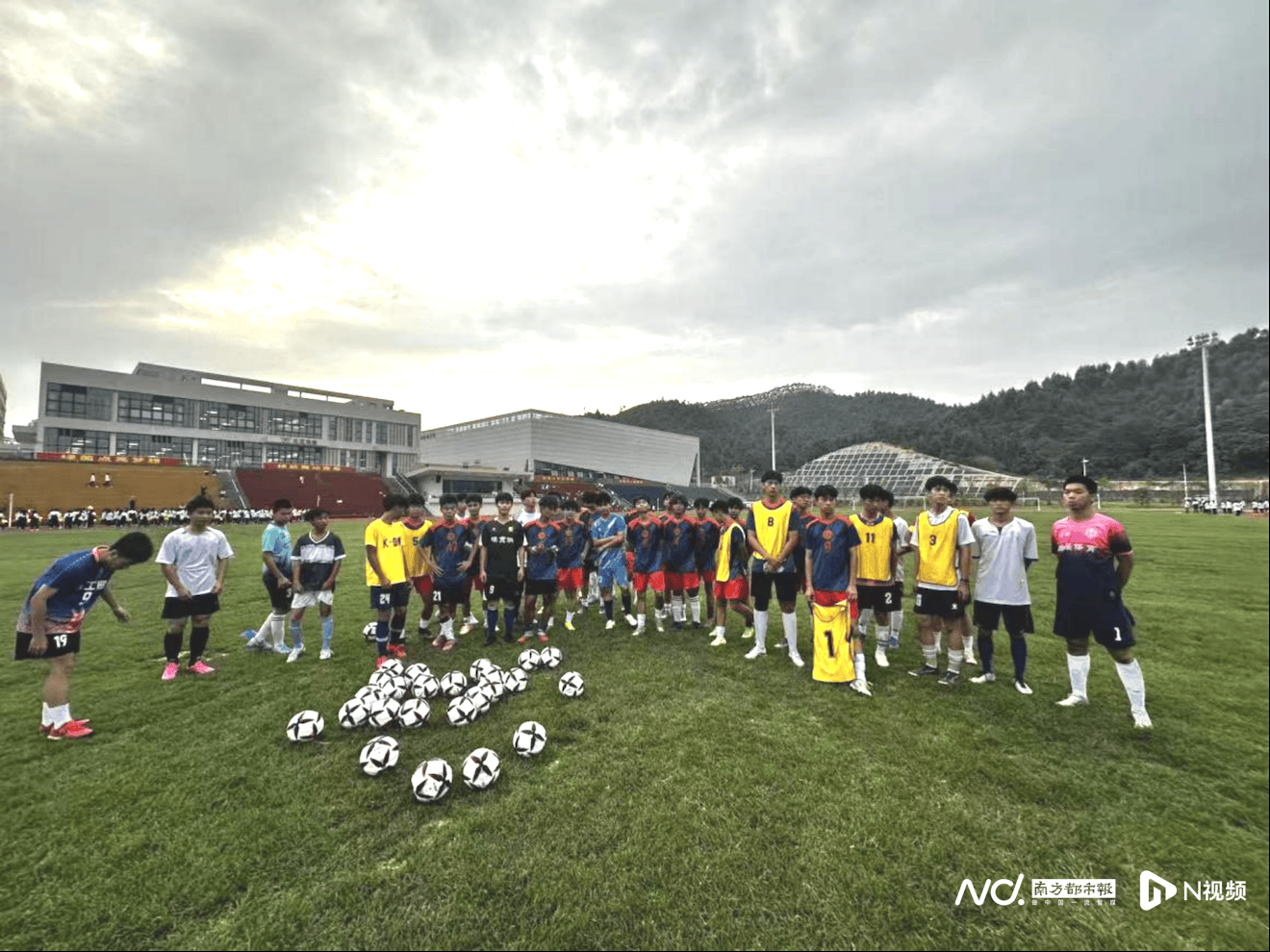 迎“十五运”盛会 第一届足球直播- NBA直播- 世界杯专业赛事超清Live广东技工足球联赛11月6日开幕